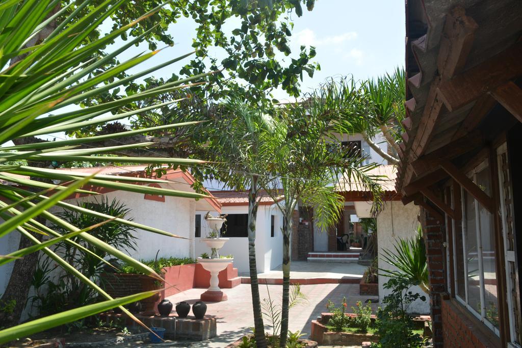 Isla Bonita Beach Resort San Juan  Ngoại thất bức ảnh