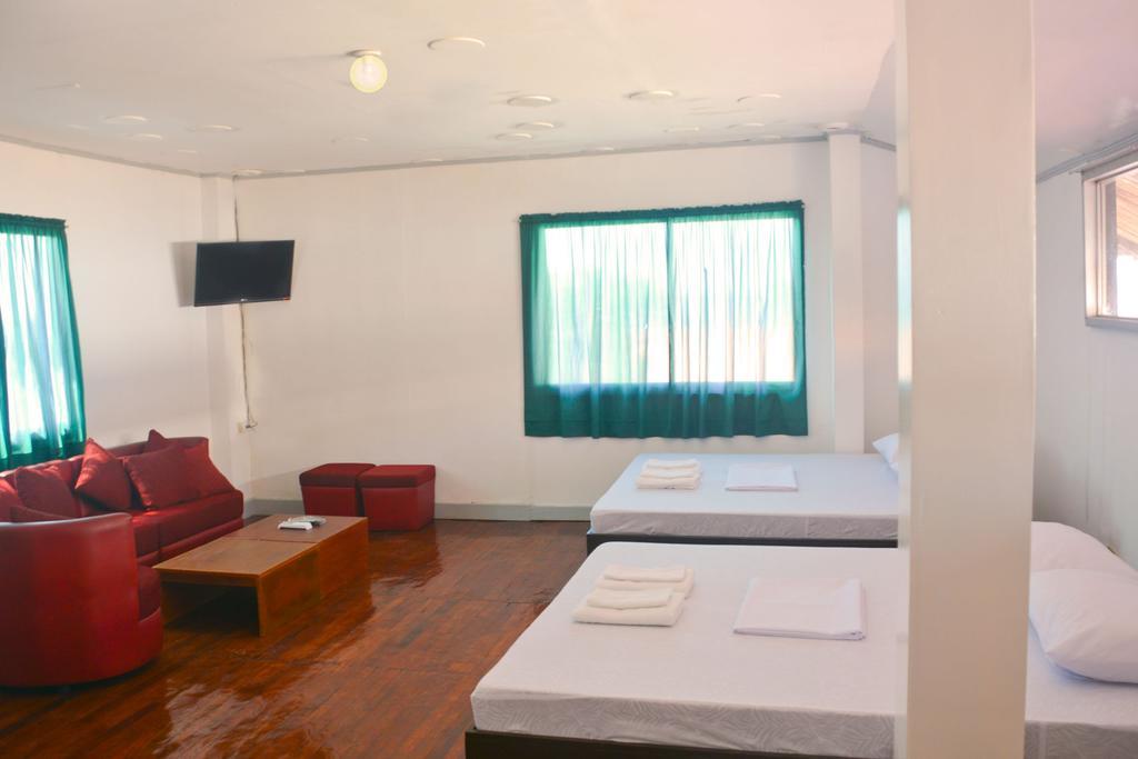 Isla Bonita Beach Resort San Juan  Phòng bức ảnh